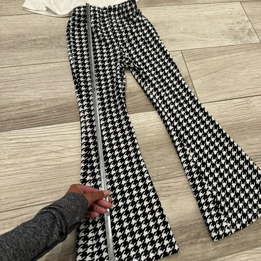 Black & White houndstooth Set size 8 - Picture 14 of 16